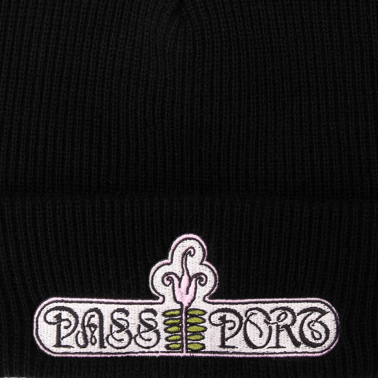 PASSPORT GARDENIA BEANIE BLACK