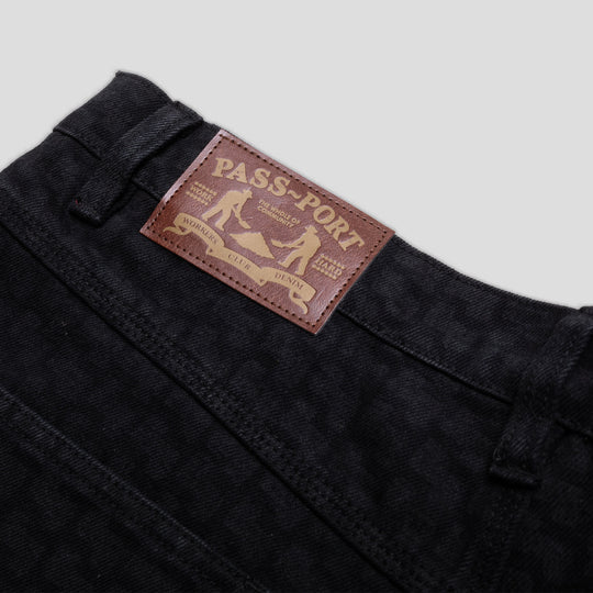 PASSPORT WORKERS CLUB DENIM SHORT DRAIN LASER ETCHED BLACK