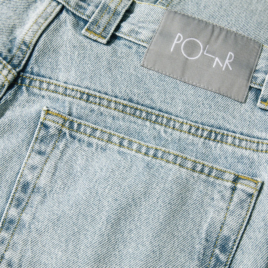 POLAIRE '93 ! PANTALON EN JEAN BLEU CLAIR