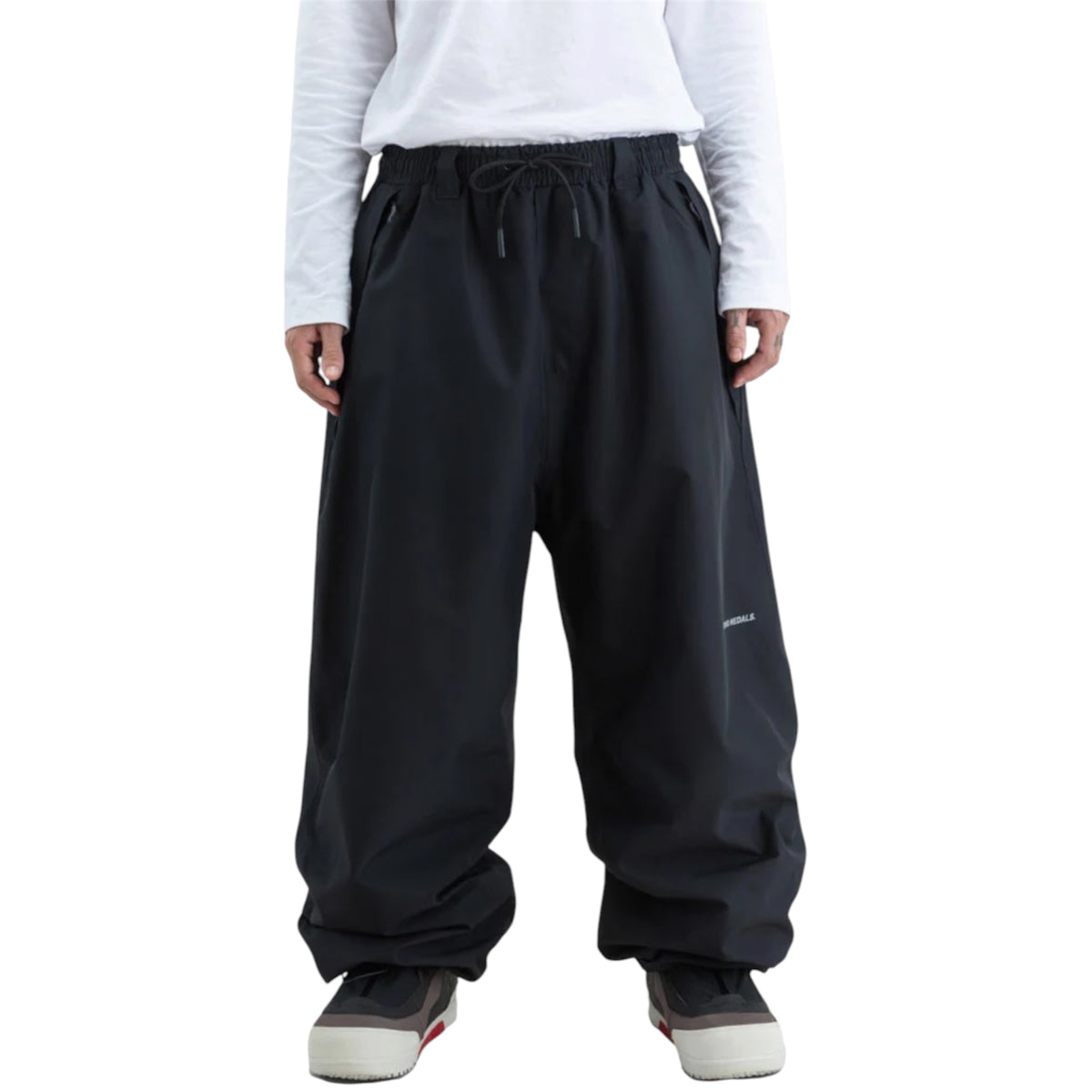 BEYOND MEDALS PARK PANT BLACK 2027