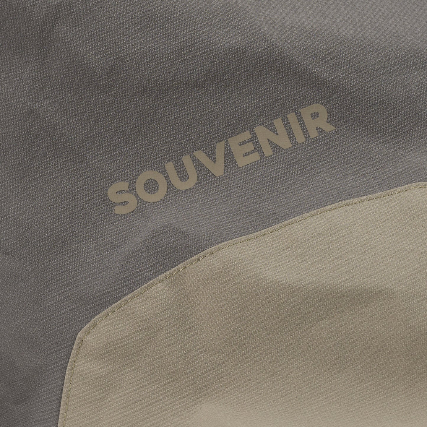 SOUVENIR 3 PLY RIPSTOP SHELL JACKET MUSHROOM