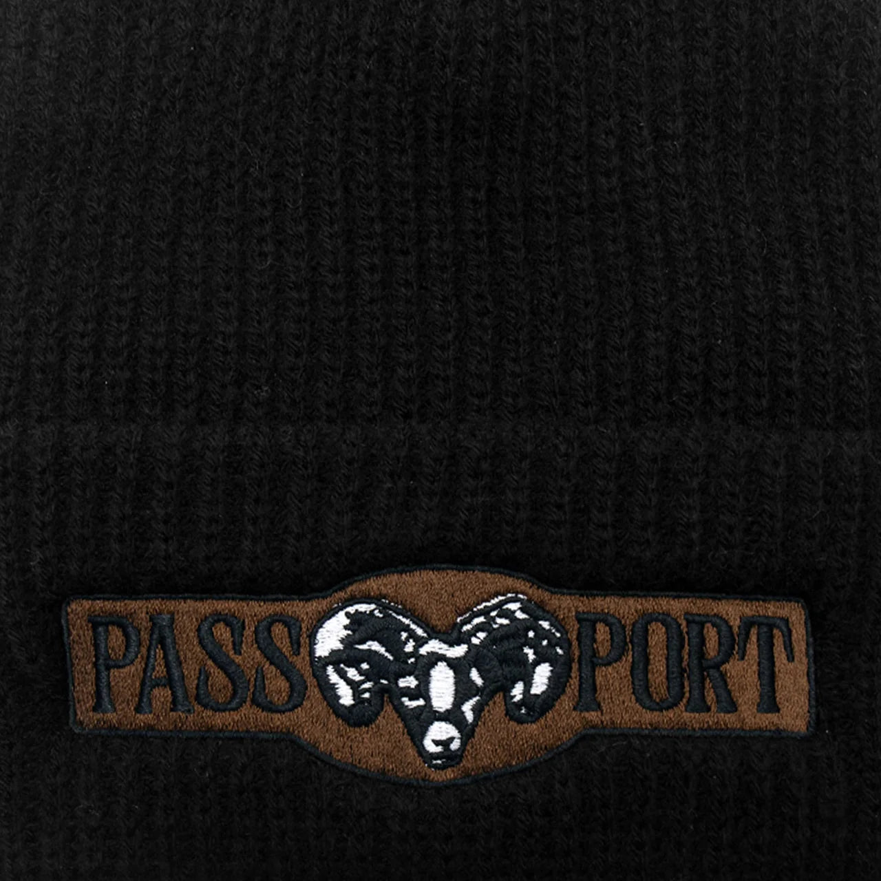 PASSPORT RAM BEANIE BLACK