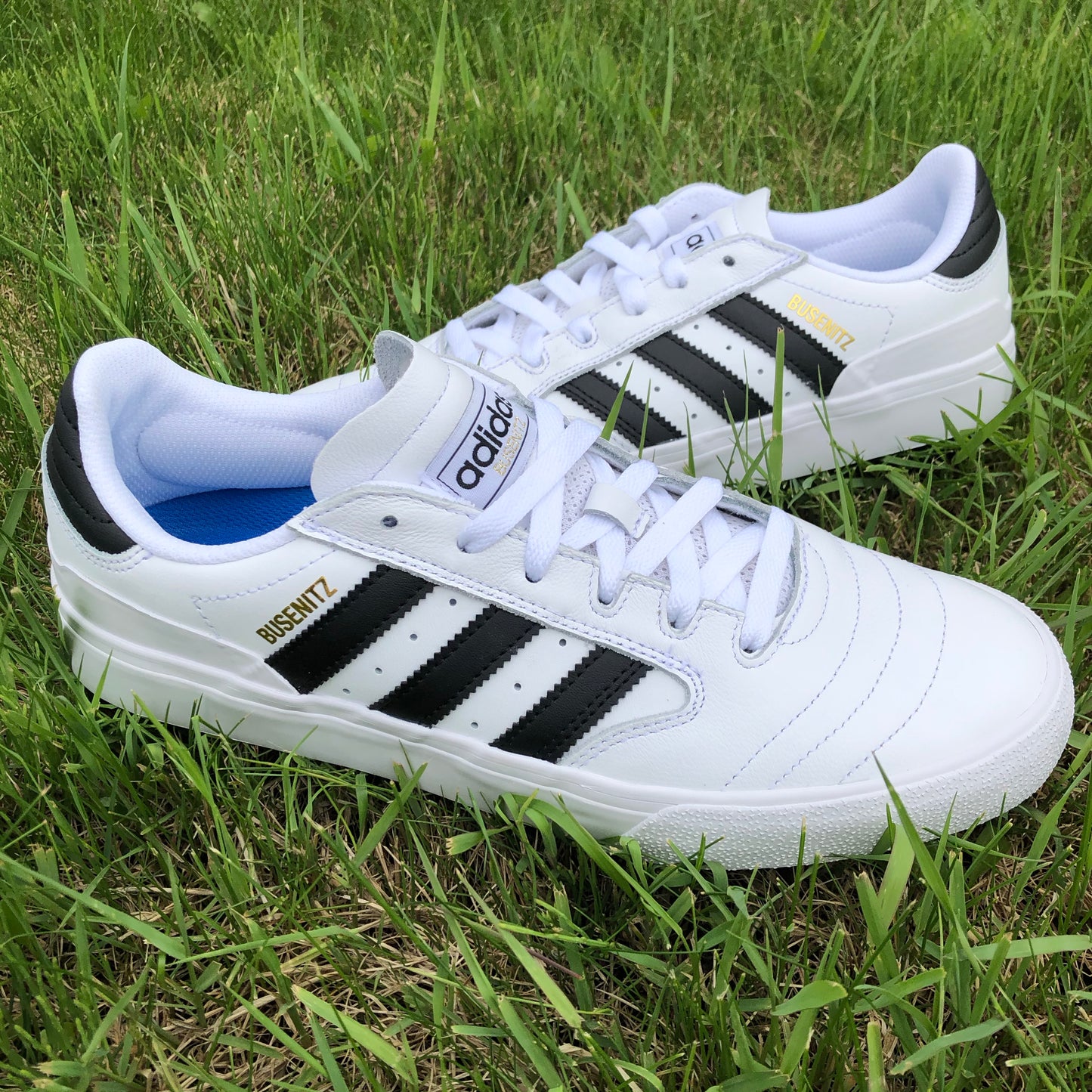 ADIDAS BUSENITZ VULC II BLANC NOIR BLANC