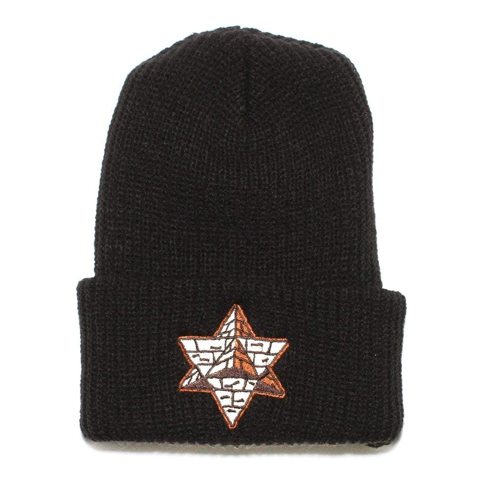 Black 2024 pyramid beanie