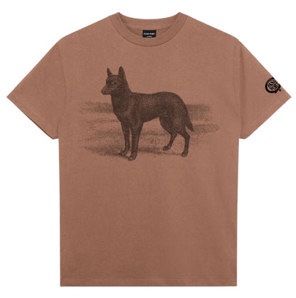 PASSPORT KELPIE TEE DUSTY BROWN