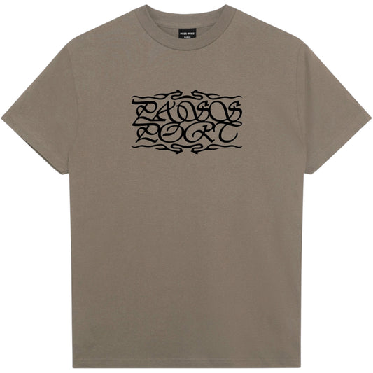 PASSPORT CALLIGRAPHY TEE KAHKIBTEE