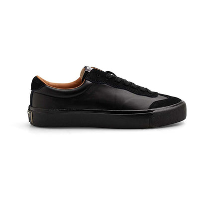 LAST RESORT VM004 MILIC WAXED LEATHER WORN BLACK BLACK