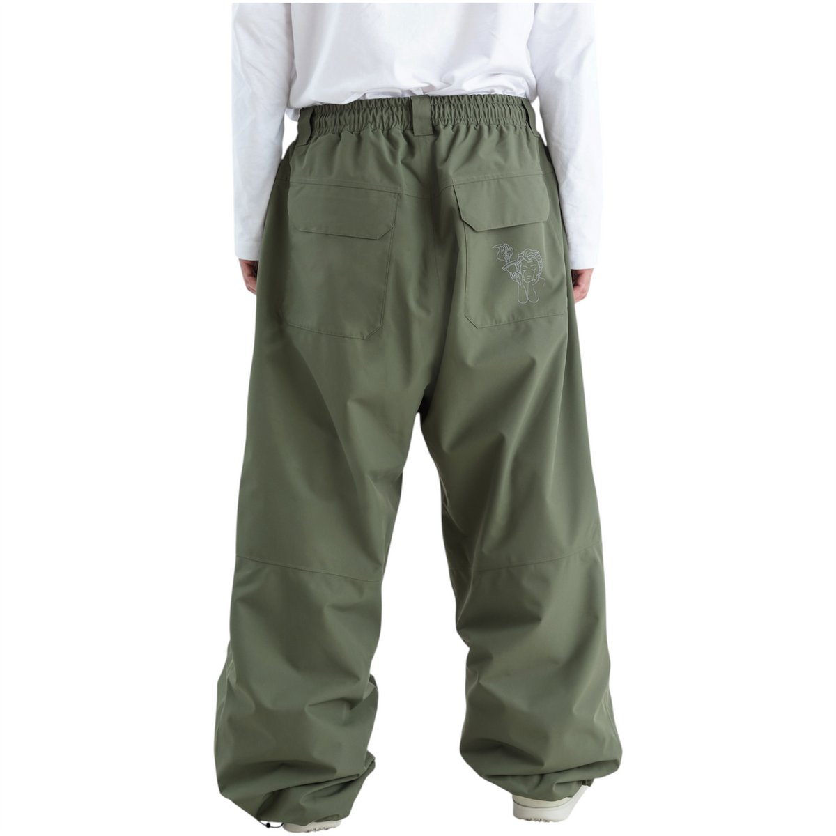 BEYOND MEDALS PARK PANT DARK GREEN