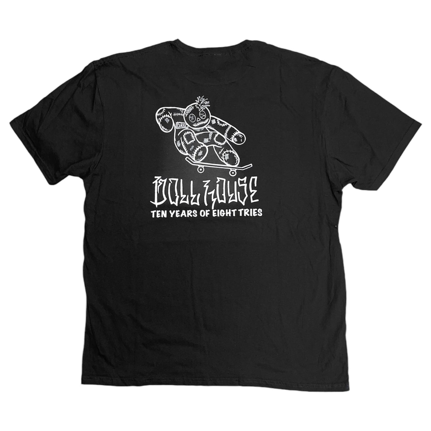 DOLLHOUSE SKATE CLUB T-SHIRT BLACK