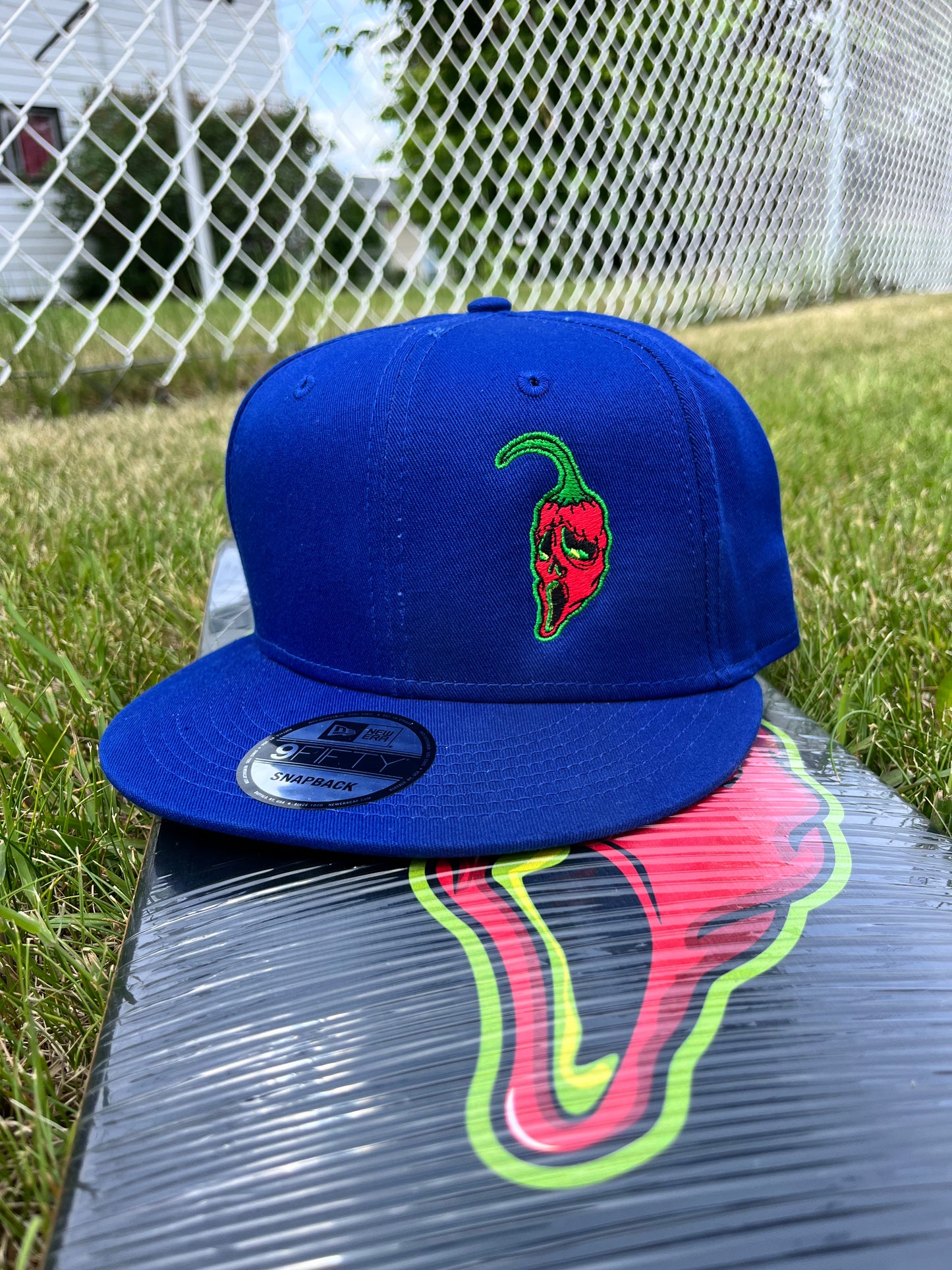 SNAPBACK NEW ERA PRAIRIE GHOST FACE PEPPER BLEU ROYAL