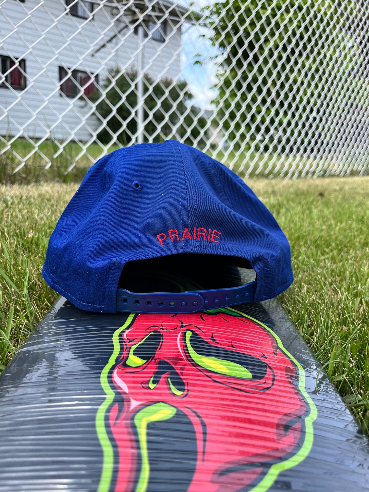 SNAPBACK NEW ERA PRAIRIE GHOST FACE PEPPER BLEU ROYAL