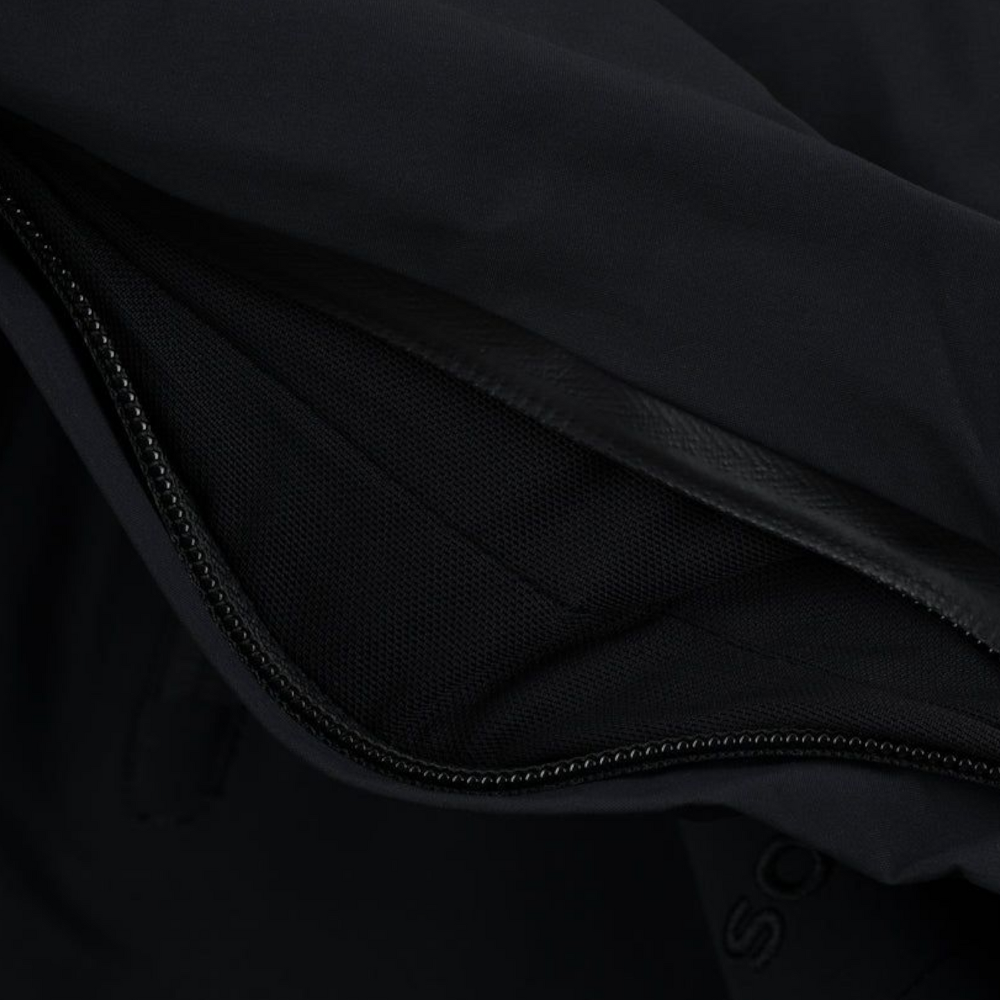 SOUVENIR SNOWBOARD PARKA BLACK