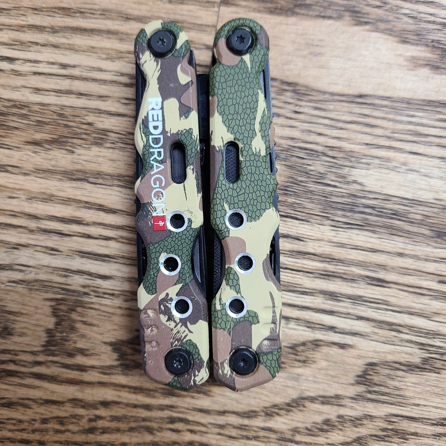 RDS MULTI TOOL CAMO