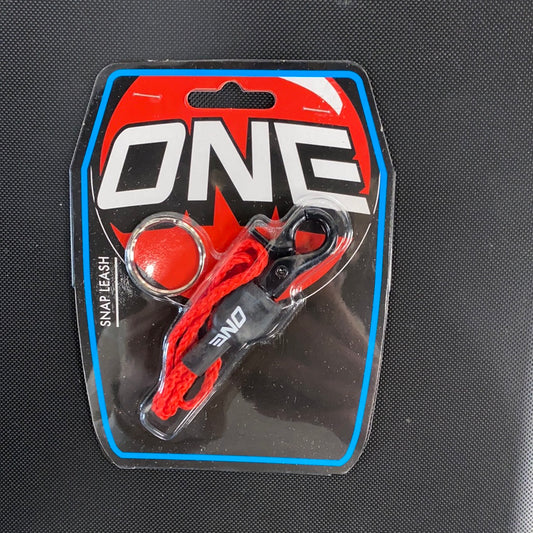 ONE BALL SNAP LEASH RED OS